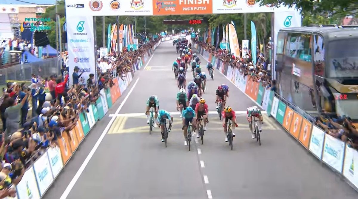 Итальянский гонщик панует на Туре Лангкави