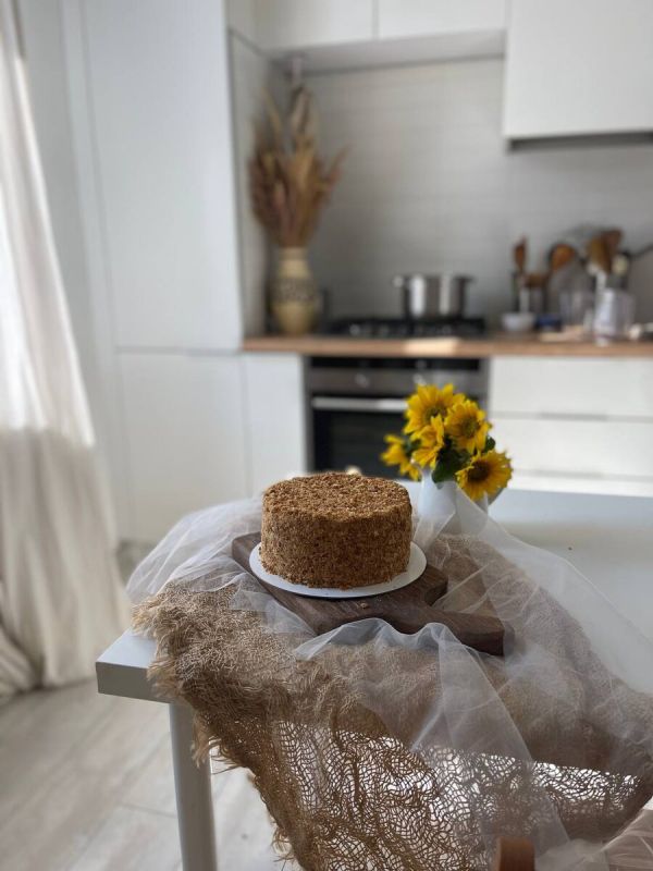 Как приготовить медовичок: простой рецепт для любителей сладостей