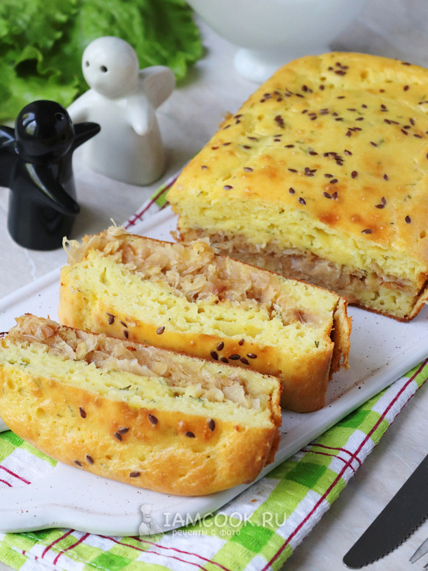 Как испечь идеальный пирог с квашеной капустой: легкий и вкусный рецепт