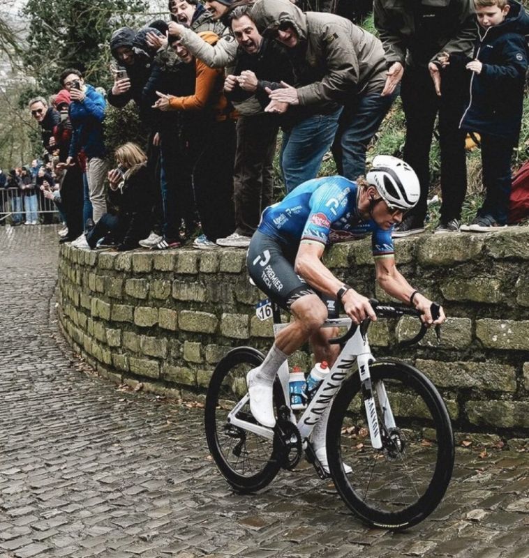 ����� ��� ��� ��� ������������ ��������� �� Omloop Het Nieuwsblad � ����������� ������