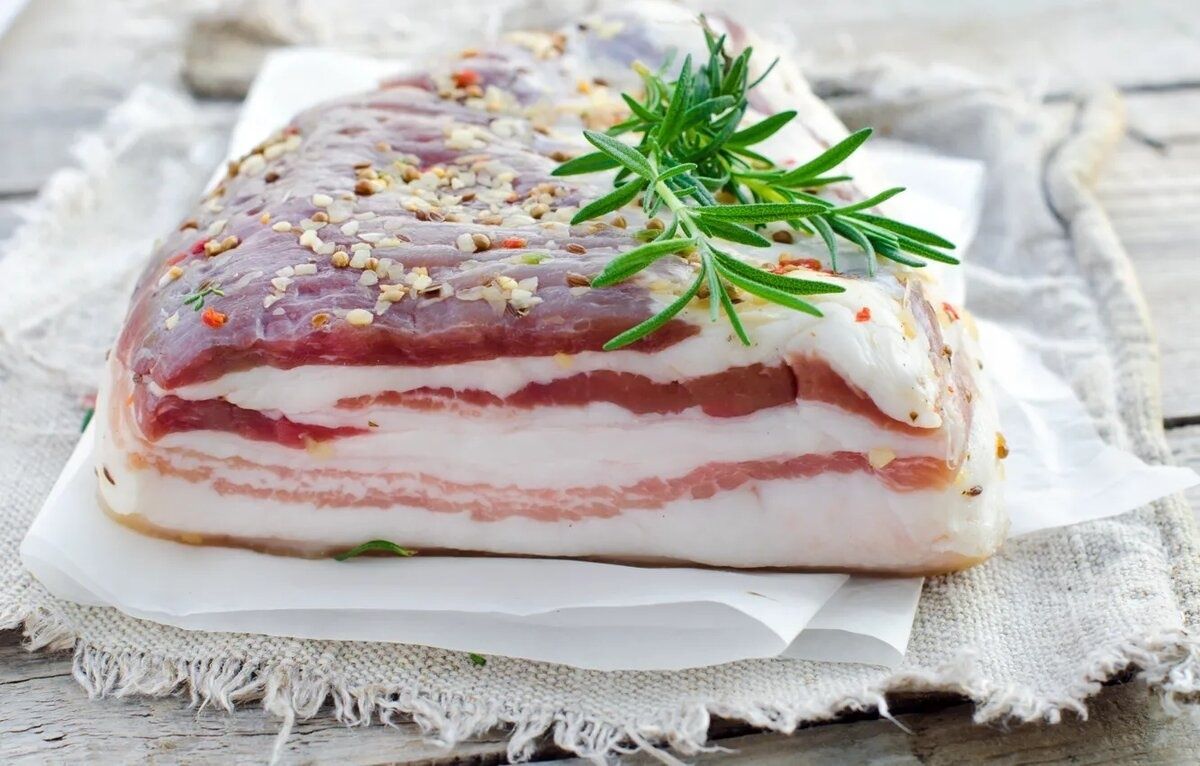 Успешные методы засолки сала: проверенные временем секреты