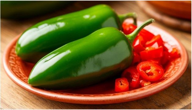 Летний салат в мексиканском стиле: яркое дополнение к шашлыкам