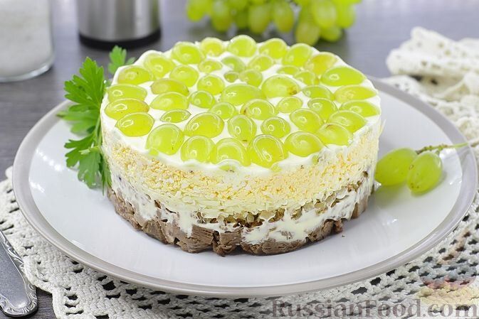 Вкусные идеи для праздничного стола: новые салаты