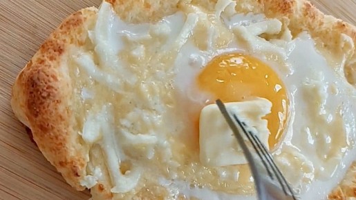 Необычные хачапури на творожном тесте: три оригинальных рецепта для завтрака