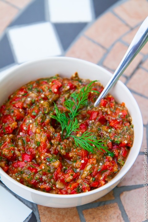 Как приготовить идеальную икру из баклажанов и сладкого перца