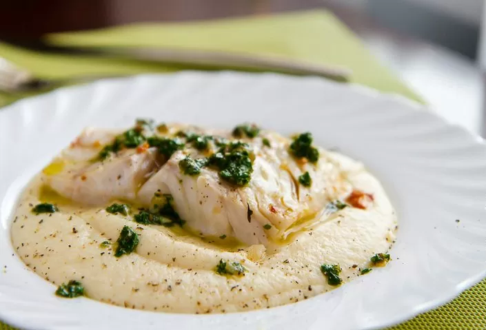 Как приготовить идеальную жареную треску с ароматным соусом