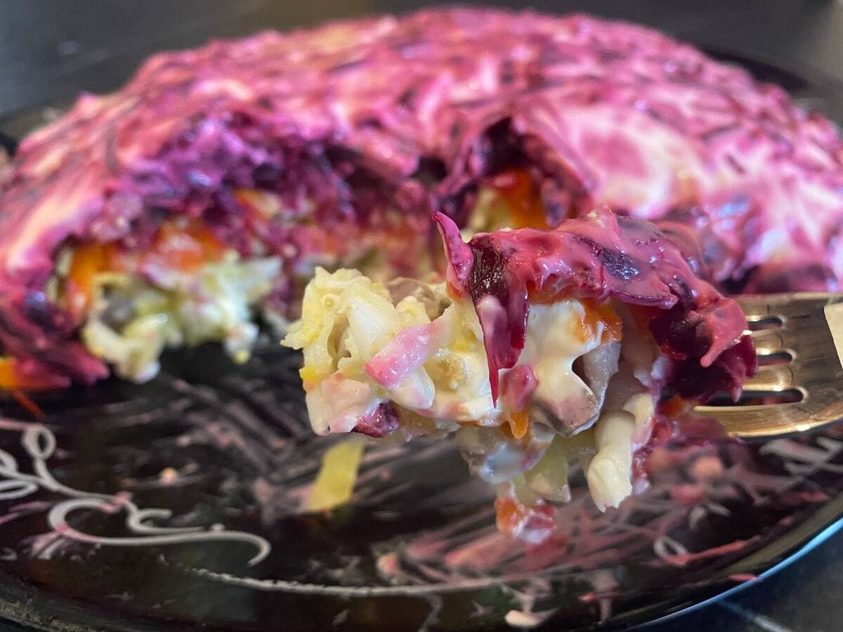 Что мешает идеальной селедке под шубой? Узнайте мнение народов