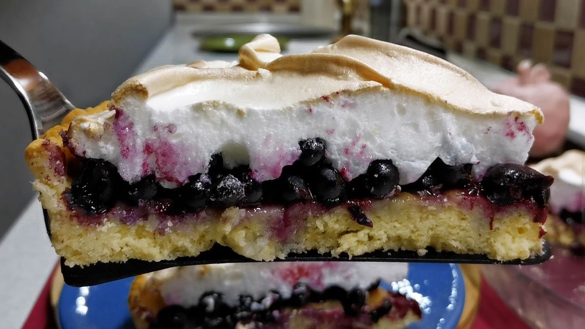 Пирог с черной смородиной: идеальный рецепт на любой случай