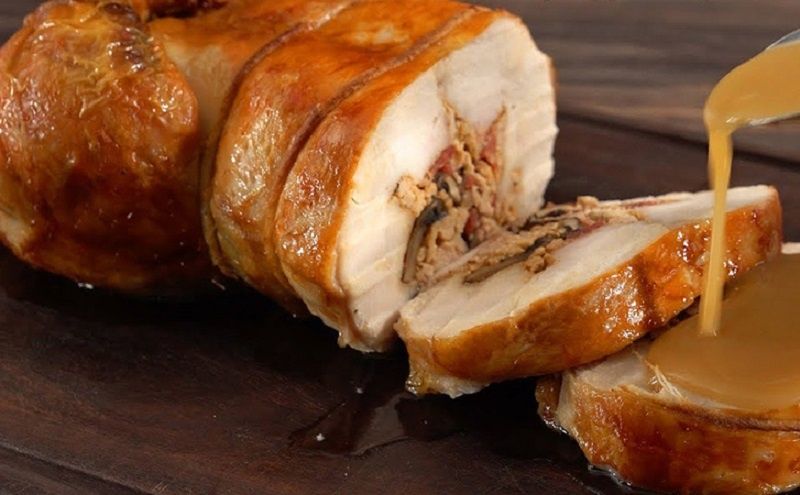 Рулет из курицы с креветками: искусство сочетания вкусов