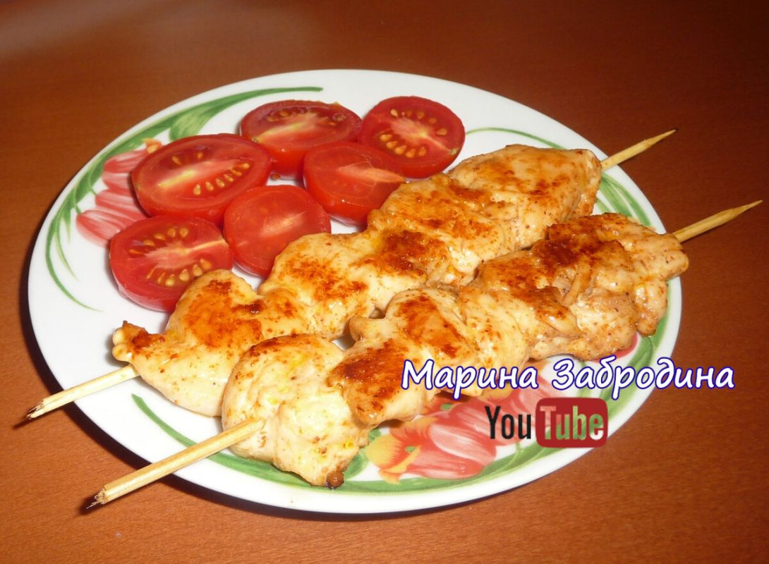 Куриные шашлычки на шпажках
