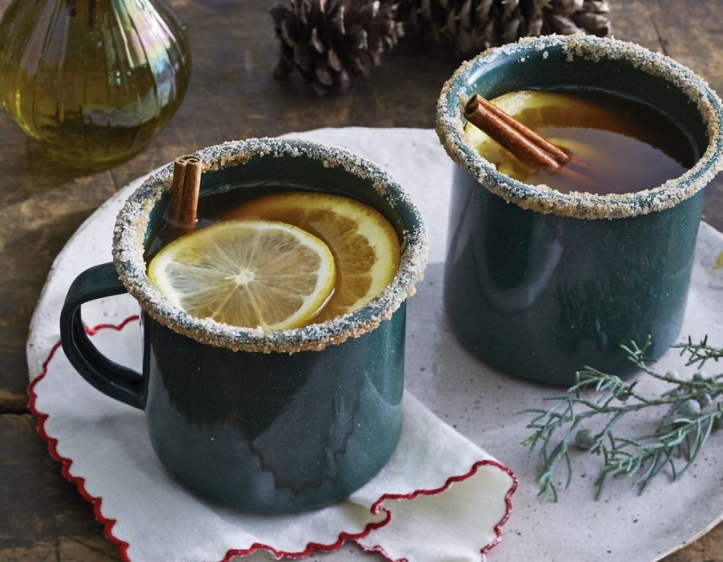 Согревающие зимние напитки, которые изменят ваше настроение