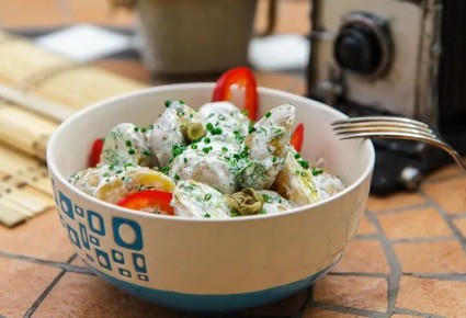 Салат из картофеля: вкусный и легкий