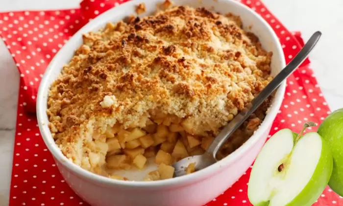 Яблочный крамбл: насладитесь простотой и вкусом