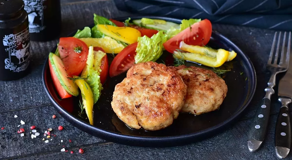 Сочные котлеты из куриного фарша с секретом