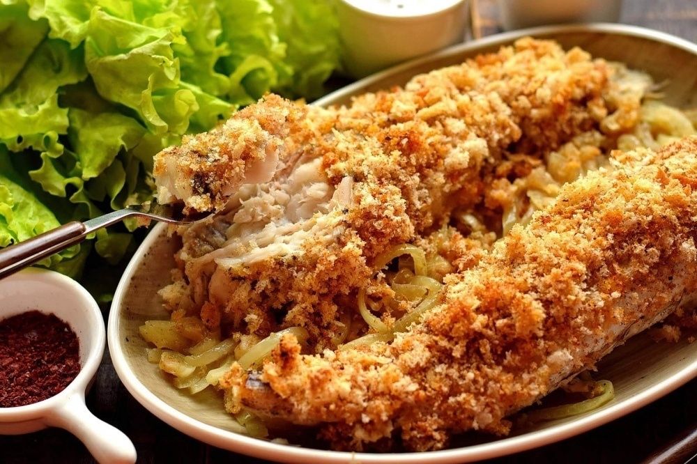Минтай под хрустящей корочкой: просто, вкусно и пока не поздно