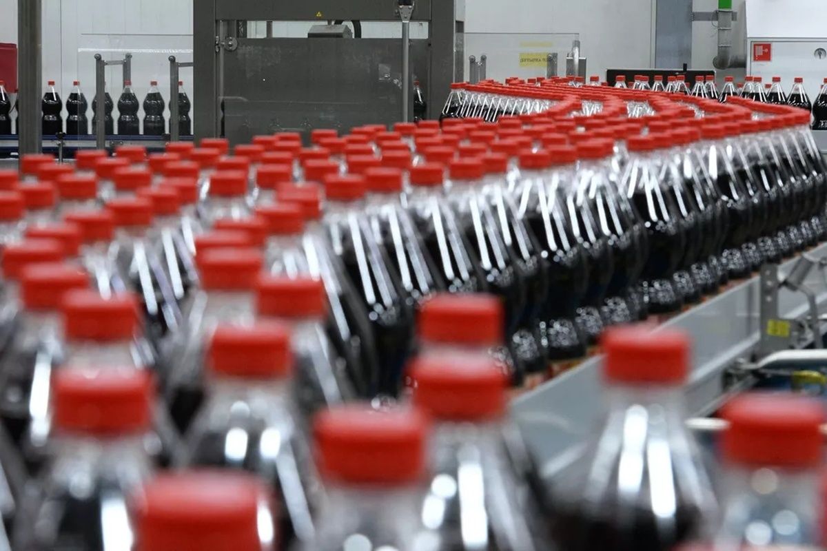 Запрет на сладкие газировки для подростков: новый шаг к здоровью